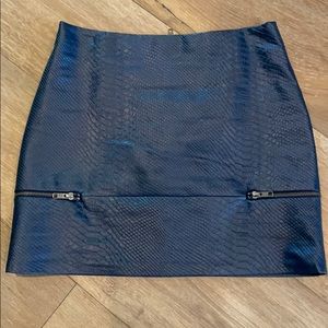 Lovers + Friends navy leather mini skirt size S